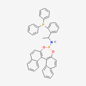 molecular formula C40H31NO2P2 B12957870 N-[1-(2-diphenylphosphanylphenyl)ethyl]-12,14-dioxa-13-phosphapentacyclo[13.8.0.02,11.03,8.018,23]tricosa-1(15),2(11),3,5,7,9,16,18,20,22-decaen-13-amine 