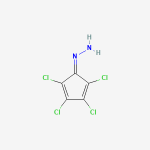molecular formula C5H2Cl4N2 B1296035 (2,3,4,5-Tetrachlorocyclopenta-2,4-dien-1-ylidene)hydrazine CAS No. 17581-52-1