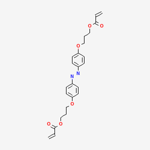molecular formula C24H26N2O6 B12973326 ((Diazene-1,2-diylbis(4,1-phenylene))bis(oxy))bis(propane-3,1-diyl) diacrylate 