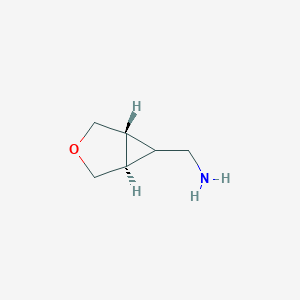 molecular formula C6H11NO B13022956 trans-3-Oxabicyclo[3.1.0]hexan-6-ylmethanamine 