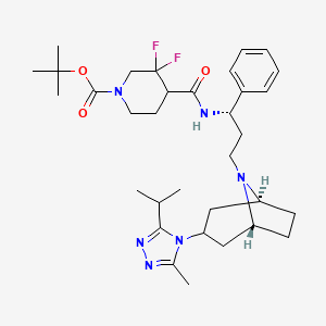 molecular formula C33H48F2N6O3 B13062638 tert-butyl 3,3-difluoro-4-[[(1S)-3-[(1R,5S)-3-(3-methyl-5-propan-2-yl-1,2,4-triazol-4-yl)-8-azabicyclo[3.2.1]octan-8-yl]-1-phenylpropyl]carbamoyl]piperidine-1-carboxylate 