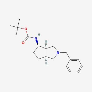 molecular formula C19H28N2O2 B13114186 tert-butyl N-[(3aR,4R,6aS)-2-benzyl-3,3a,4,5,6,6a-hexahydro-1H-cyclopenta[c]pyrrol-4-yl]carbamate 