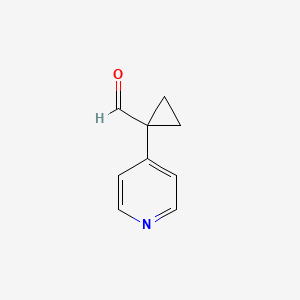 molecular formula C9H9NO B13139099 1-(Pyridin-4-yl)cyclopropanecarbaldehyde 