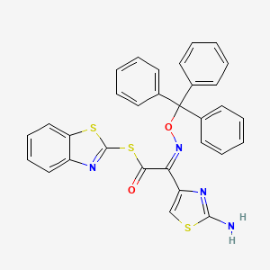 molecular formula C31H22N4O2S3 B1314707 (Z)-S-Benzo[d]thiazol-2-yl 2-(2-aminothiazol-4-yl)-2-((trityloxy)imino)ethanethioate CAS No. 143183-03-3