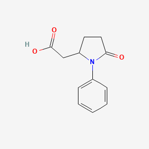 2-(5-Oxo-1-phenylpyrrolidin-2-yl)acetic acid