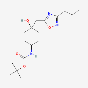 molecular formula C17H29N3O4 B13162578 tert-Butyl N-{4-hydroxy-4-[(3-propyl-1,2,4-oxadiazol-5-yl)methyl]cyclohexyl}carbamate 