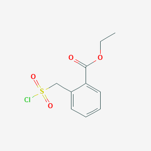 molecular formula C10H11ClO4S B13182058 Ethyl 2-[(chlorosulfonyl)methyl]benzoate 