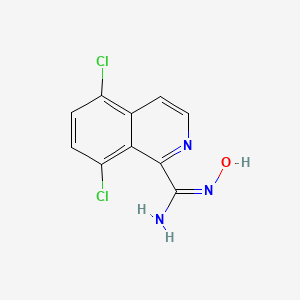 molecular formula C10H7Cl2N3O B13183081 (E)-5,8-Dichloro-N'-hydroxyisoquinoline-1-carboximidamide 