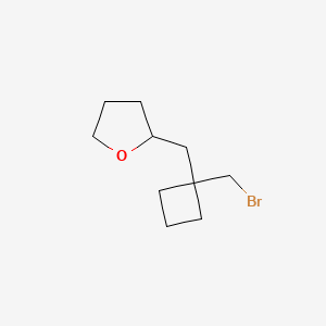 molecular formula C10H17BrO B13190789 2-([1-(Bromomethyl)cyclobutyl]methyl)oxolane 
