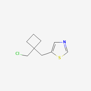 molecular formula C9H12ClNS B13192965 5-([1-(Chloromethyl)cyclobutyl]methyl)-1,3-thiazole 