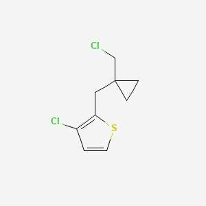 molecular formula C9H10Cl2S B13202387 3-Chloro-2-{[1-(chloromethyl)cyclopropyl]methyl}thiophene 