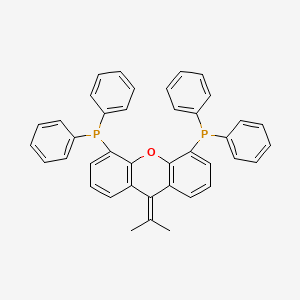 molecular formula C40H32OP2 B13203216 (9-(Propan-2-ylidene)-9H-xanthene-4,5-diyl)bis(diphenylphosphine) 