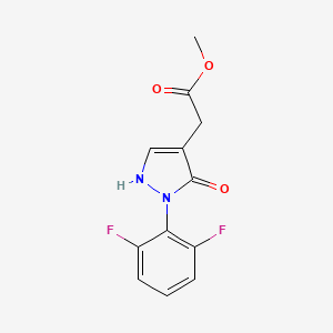 molecular formula C12H10F2N2O3 B13203796 Methyl 2-[2-(2,6-difluorophenyl)-3-oxo-2,3-dihydro-1H-pyrazol-4-yl]acetate 