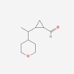 molecular formula C11H18O2 B13203986 2-[1-(Oxan-4-yl)ethyl]cyclopropane-1-carbaldehyde 