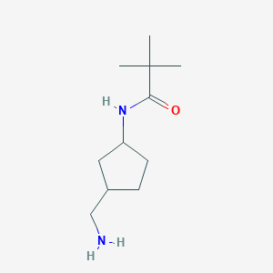 molecular formula C11H22N2O B13207105 N-[3-(Aminomethyl)cyclopentyl]-2,2-dimethylpropanamide 