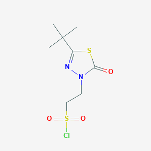 molecular formula C8H13ClN2O3S2 B13213567 2-(5-tert-Butyl-2-oxo-2,3-dihydro-1,3,4-thiadiazol-3-yl)ethane-1-sulfonyl chloride 