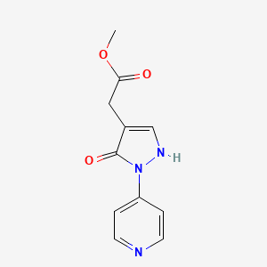 molecular formula C11H11N3O3 B13226396 Methyl 2-[3-oxo-2-(pyridin-4-yl)-2,3-dihydro-1H-pyrazol-4-yl]acetate 