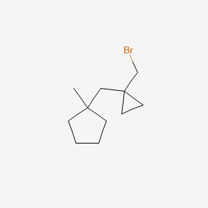 molecular formula C11H19Br B13226658 1-{[1-(Bromomethyl)cyclopropyl]methyl}-1-methylcyclopentane 