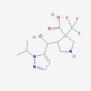 molecular formula C13H18F3N3O3 B13228708 4-{hydroxy[1-(propan-2-yl)-1H-pyrazol-5-yl]methyl}-3-(trifluoromethyl)pyrrolidine-3-carboxylic acid 