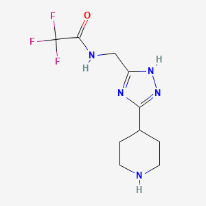 molecular formula C10H14F3N5O B13229367 2,2,2-Trifluoro-N-{[3-(piperidin-4-yl)-1H-1,2,4-triazol-5-yl]methyl}acetamide 