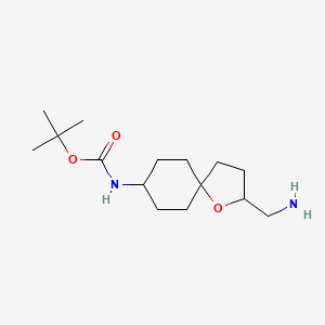 molecular formula C15H28N2O3 B13233016 tert-Butyl N-[2-(aminomethyl)-1-oxaspiro[4.5]decan-8-yl]carbamate 