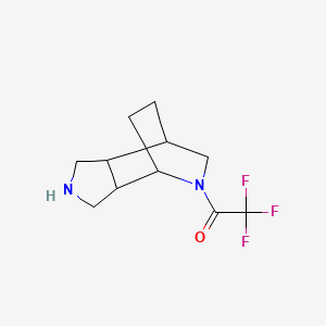 molecular formula C11H15F3N2O B13234714 1-{4,8-Diazatricyclo[5.2.2.0,2,6]undecan-8-yl}-2,2,2-trifluoroethan-1-one 