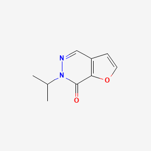 molecular formula C9H10N2O2 B13234784 6-(Propan-2-yl)-6H,7H-furo[2,3-d]pyridazin-7-one 