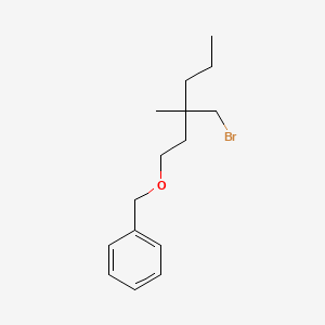 molecular formula C15H23BrO B13244561 ({[3-(Bromomethyl)-3-methylhexyl]oxy}methyl)benzene 
