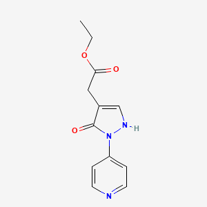 molecular formula C12H13N3O3 B13250921 Ethyl 2-[3-oxo-2-(pyridin-4-yl)-2,3-dihydro-1H-pyrazol-4-yl]acetate 