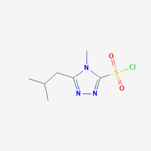 molecular formula C7H12ClN3O2S B13263786 4-methyl-5-(2-methylpropyl)-4H-1,2,4-triazole-3-sulfonyl chloride 