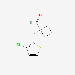 molecular formula C10H11ClOS B13263813 1-[(3-Chlorothiophen-2-yl)methyl]cyclobutane-1-carbaldehyde 