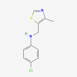 molecular formula C11H11ClN2S B13267121 4-chloro-N-[(4-methyl-1,3-thiazol-5-yl)methyl]aniline 