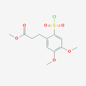 molecular formula C12H15ClO6S B13269117 Methyl 3-[2-(chlorosulfonyl)-4,5-dimethoxyphenyl]propanoate 