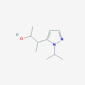 molecular formula C10H18N2O B13271090 3-[1-(Propan-2-yl)-1H-pyrazol-5-yl]butan-2-ol 