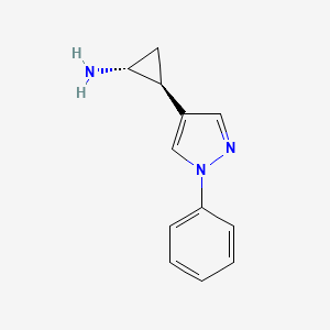 molecular formula C12H13N3 B13272135 (1R,2S)-2-(1-Phenyl-1H-pyrazol-4-yl)cyclopropan-1-amine 