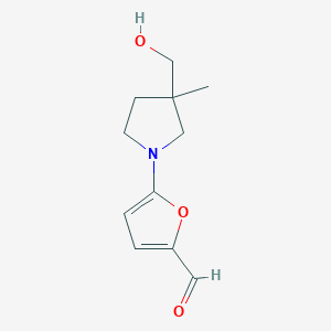 molecular formula C11H15NO3 B13279887 5-[3-(Hydroxymethyl)-3-methylpyrrolidin-1-yl]furan-2-carbaldehyde 