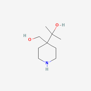 molecular formula C9H19NO2 B13279888 2-[4-(Hydroxymethyl)piperidin-4-yl]propan-2-ol 