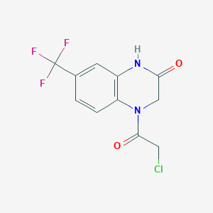 molecular formula C11H8ClF3N2O2 B13280018 4-(chloroacetyl)-7-(trifluoromethyl)-3,4-dihydroquinoxalin-2(1H)-one CAS No. 950114-74-6