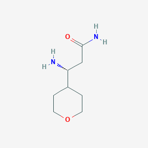 molecular formula C8H16N2O2 B13281404 (3R)-3-amino-3-(oxan-4-yl)propanamide 