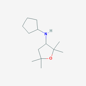 molecular formula C13H25NO B13282191 N-Cyclopentyl-2,2,5,5-tetramethyloxolan-3-amine 