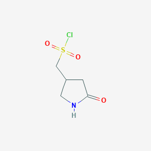 molecular formula C5H8ClNO3S B13282580 (5-Oxopyrrolidin-3-yl)methanesulfonyl chloride 