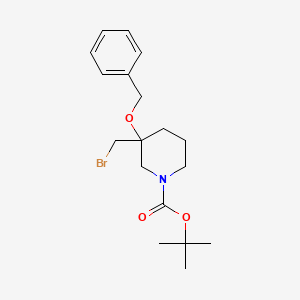 molecular formula C18H26BrNO3 B13293818 tert-Butyl 3-(benzyloxy)-3-(bromomethyl)piperidine-1-carboxylate 