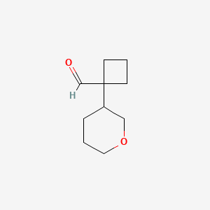molecular formula C10H16O2 B13297930 1-(Oxan-3-yl)cyclobutane-1-carbaldehyde 