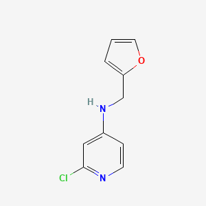 molecular formula C10H9ClN2O B13307016 2-chloro-N-(furan-2-ylmethyl)pyridin-4-amine 
