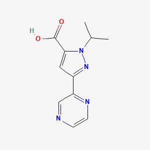 molecular formula C11H12N4O2 B13341632 1-isopropyl-3-(pyrazin-2-yl)-1H-pyrazole-5-carboxylic acid 