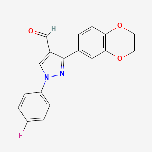 molecular formula C18H13FN2O3 B1334274 1-(4-Fluorophenyl)-3-(2,3-dihydrobenzo[b][1,4]dioxin-6-yl)-1h-pyrazole-4-carbaldehyde CAS No. 618101-64-7