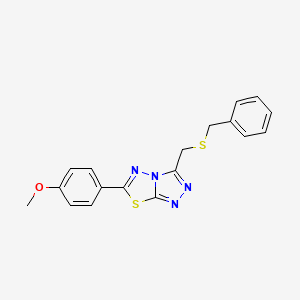 molecular formula C18H16N4OS2 B13361650 3-[(Benzylsulfanyl)methyl]-6-(4-methoxyphenyl)[1,2,4]triazolo[3,4-b][1,3,4]thiadiazole 