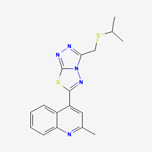 molecular formula C17H17N5S2 B13366447 4-{3-[(Isopropylsulfanyl)methyl][1,2,4]triazolo[3,4-b][1,3,4]thiadiazol-6-yl}-2-methylquinoline 