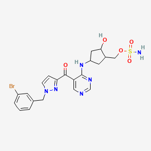 molecular formula C21H23BrN6O5S B13389791 (4-((5-(1-(3-Bromobenzyl)-1H-pyrazole-3-carbonyl)pyrimidin-4-yl)amino)-2-hydroxycyclopentyl)methyl sulfamate 