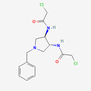 molecular formula C15H19Cl2N3O2 B1343663 N-[(3R,4R)-1-Benzyl-4-[(2-chloroacetyl)amino]pyrrolidin-3-yl]-2-chloroacetamide 